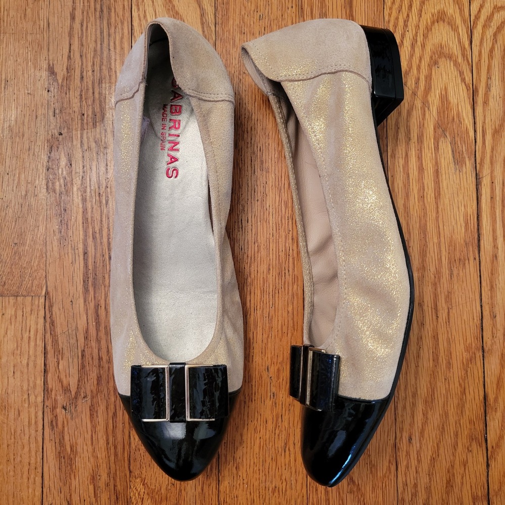 Sabrinas 9 Beige‎ Gold Black Metallic Suede Black Patent Cap Toe Heels 40